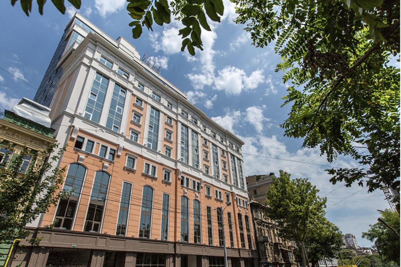 Skycity Apartments Odessa Dış mekan fotoğraf