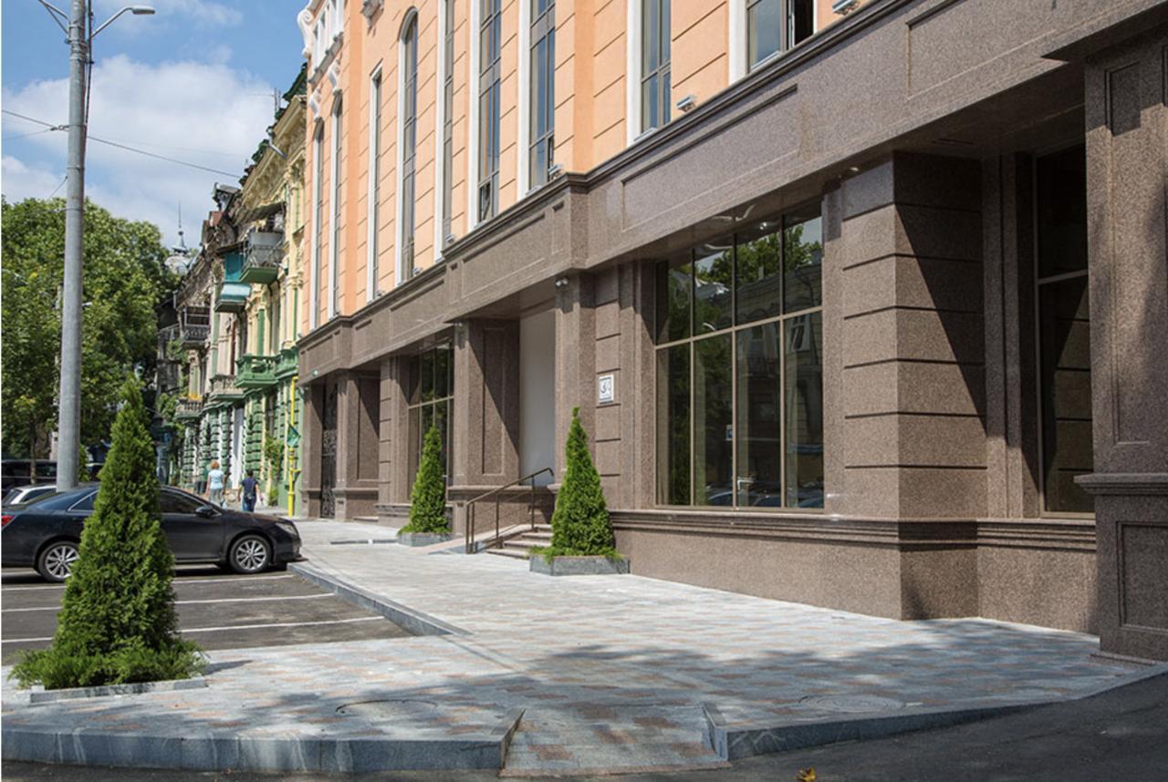 Skycity Apartments Odessa Dış mekan fotoğraf