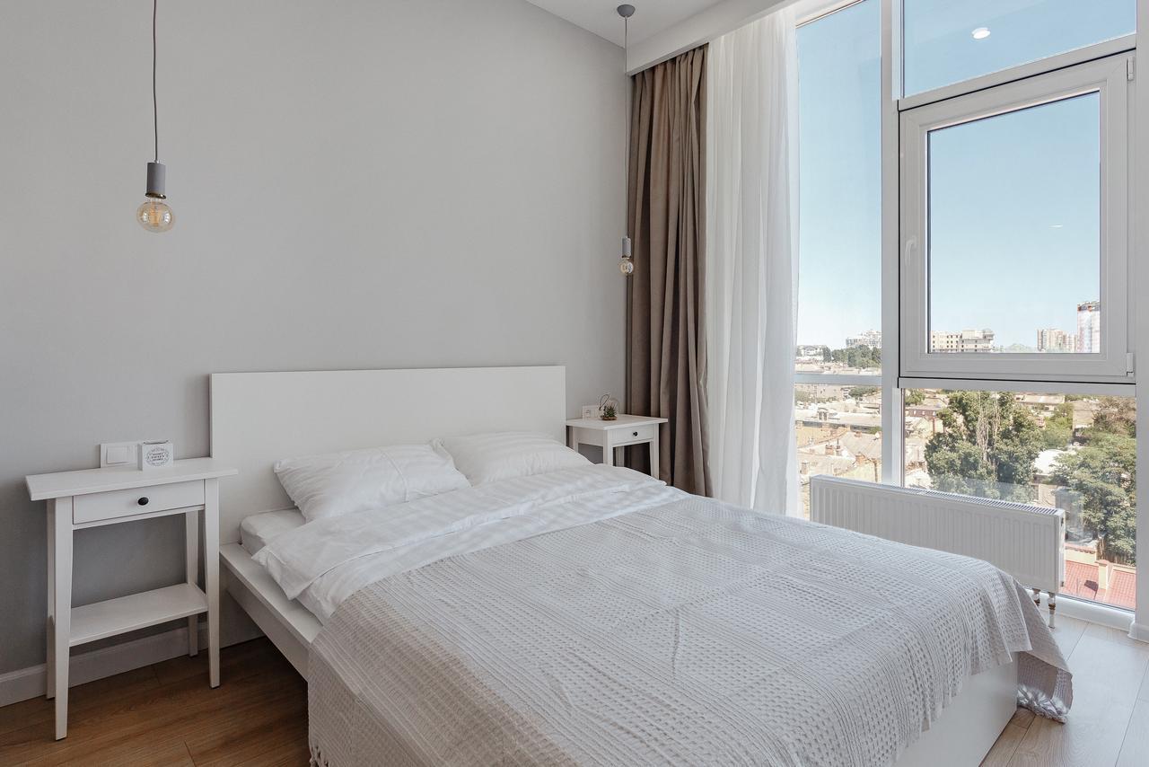 Skycity Apartments Odessa Dış mekan fotoğraf