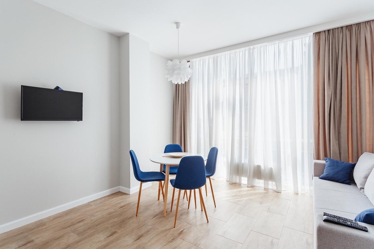 Skycity Apartments Odessa Dış mekan fotoğraf