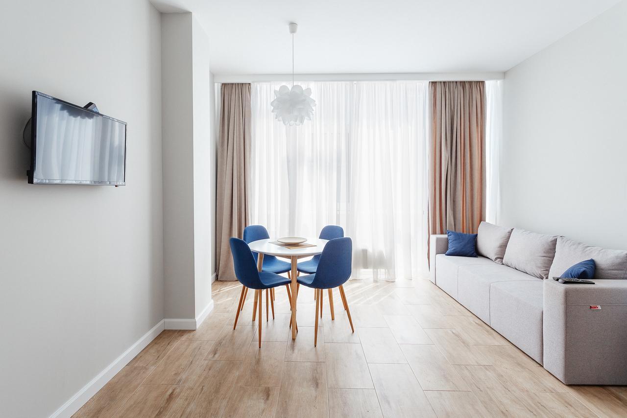 Skycity Apartments Odessa Dış mekan fotoğraf