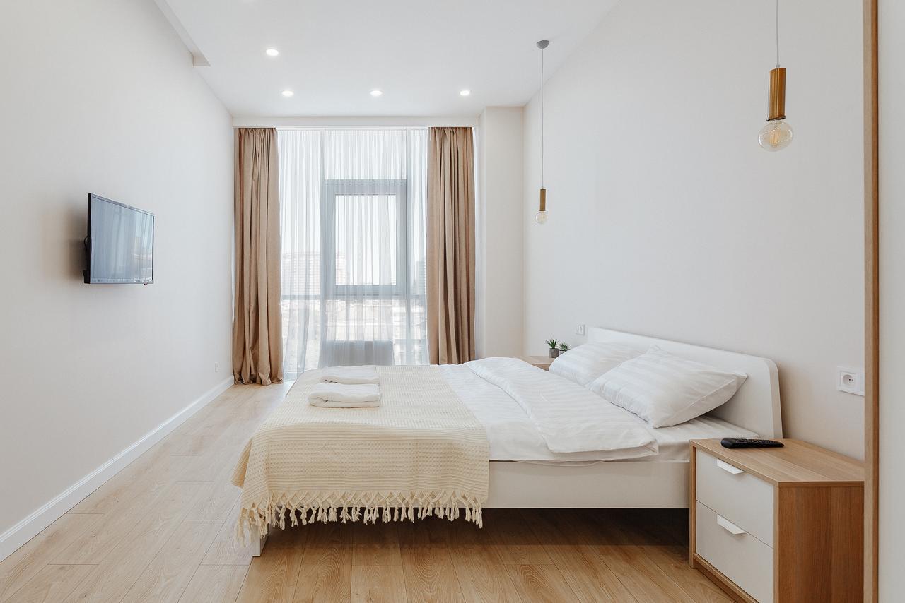Skycity Apartments Odessa Dış mekan fotoğraf