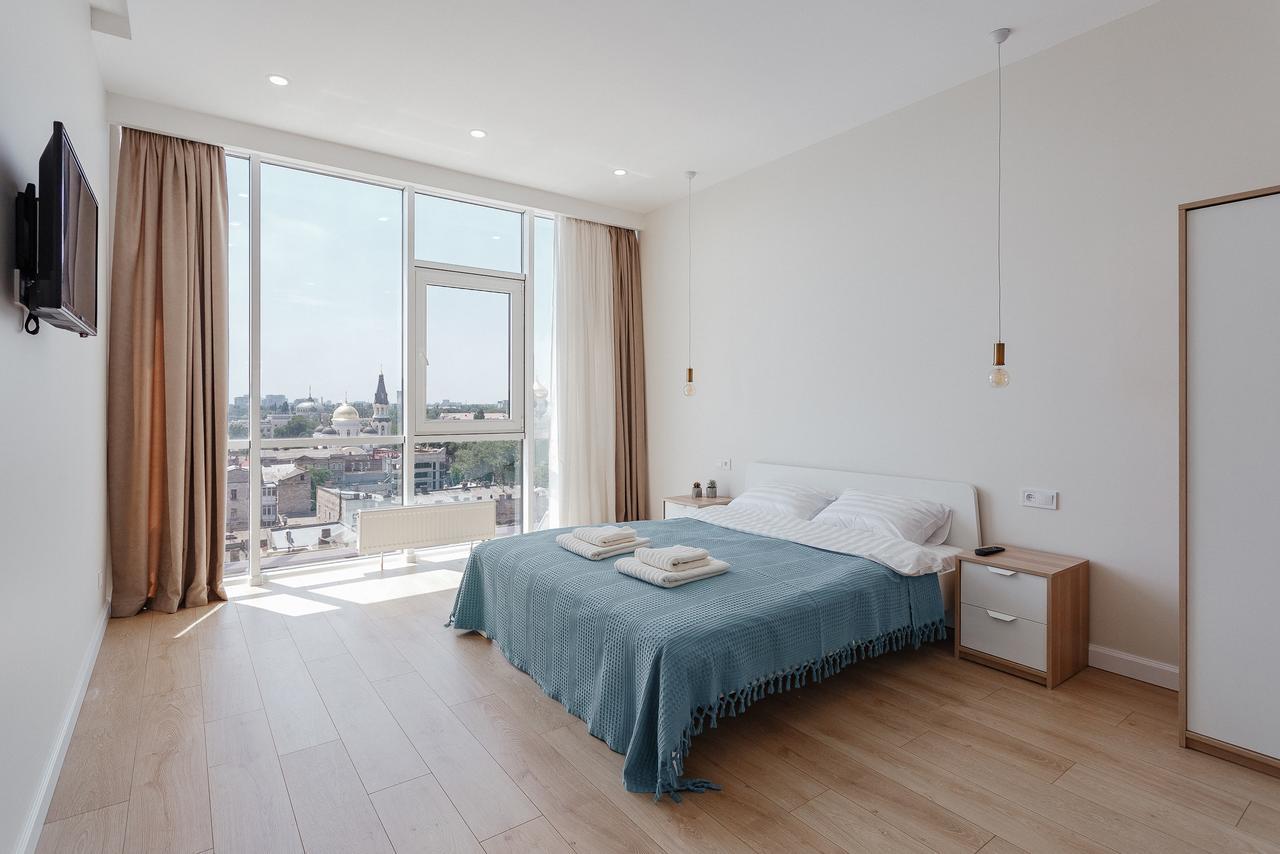 Skycity Apartments Odessa Dış mekan fotoğraf