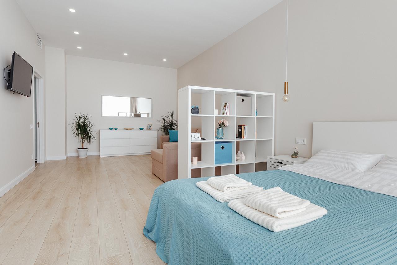 Skycity Apartments Odessa Dış mekan fotoğraf