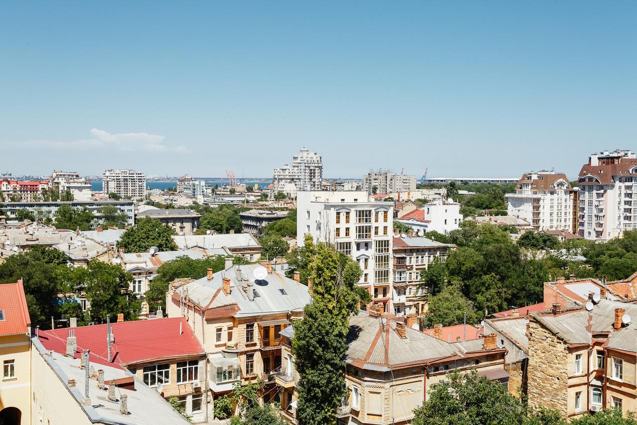 Skycity Apartments Odessa Dış mekan fotoğraf