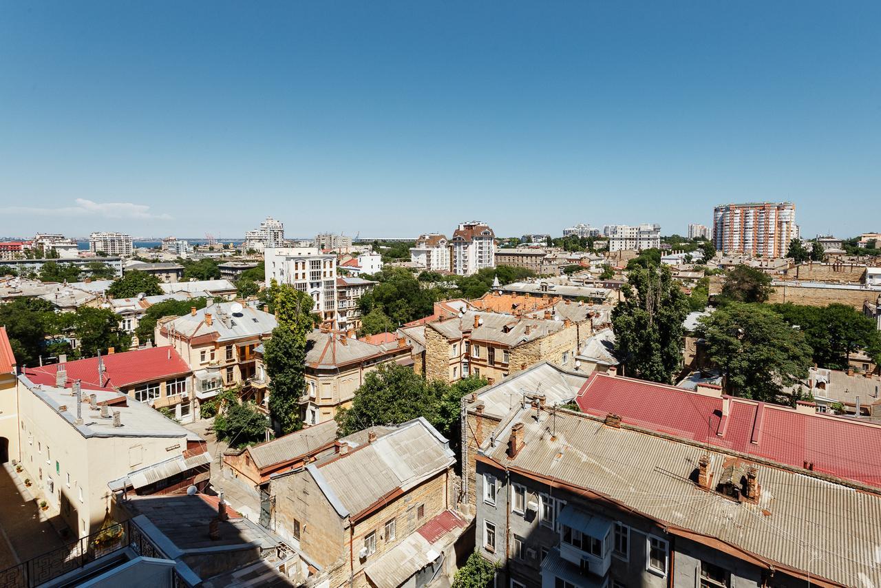 Skycity Apartments Odessa Dış mekan fotoğraf
